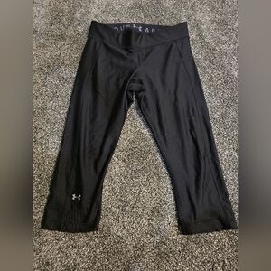 Women's Under Armour Size Large Crop Leggings